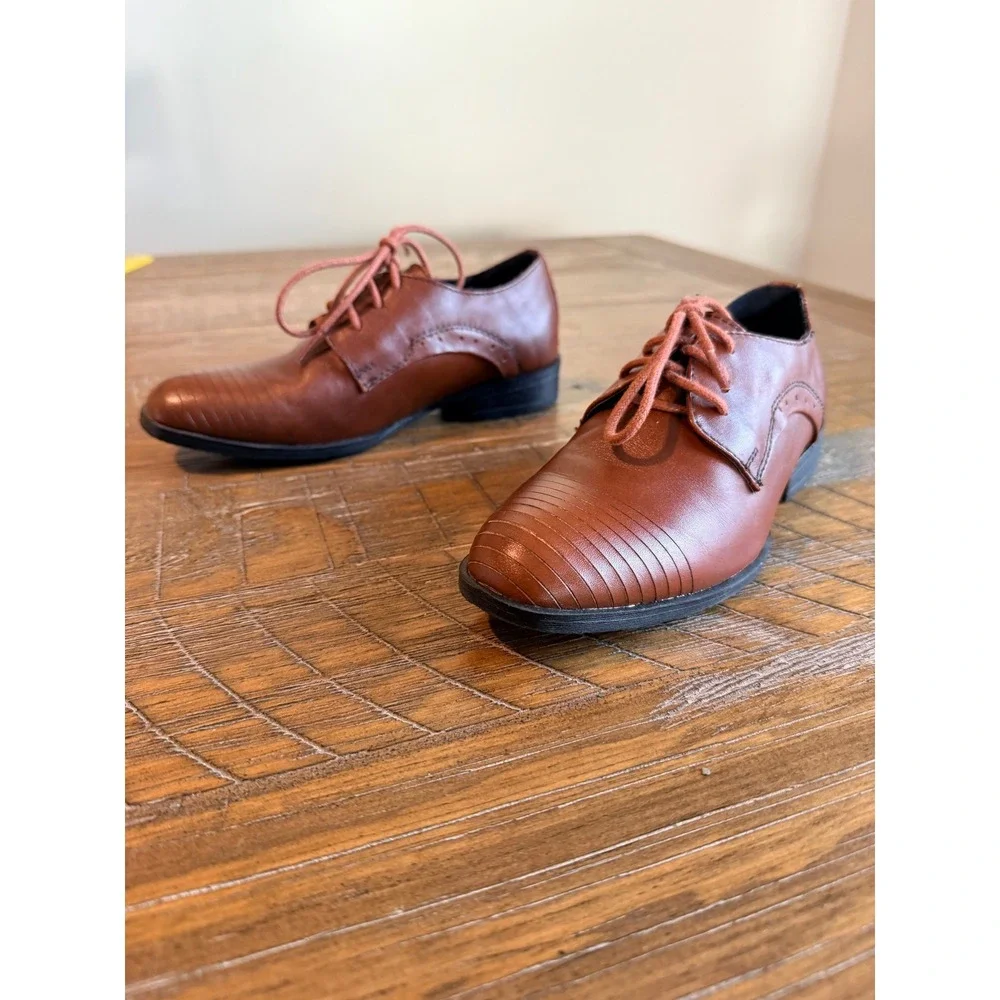 Kenneth Cole Boys Cognac Leather Straight Line Cap Toe Dress Shoes Size 12 Kids